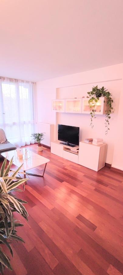 Bel Appartement Entre Disney Land Et Paris 谢勒 外观 照片